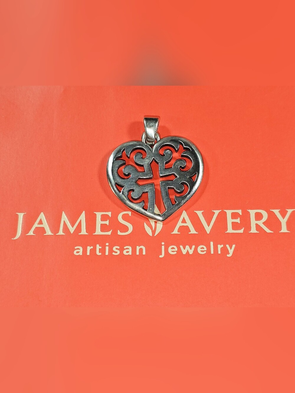 Retired James Avery Sterling Large Regal Heart Pendant